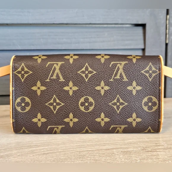 Authentic LOUIS VUITTON Pochette Twin PM Belt Waist Bum Bag - Picture 2 of 13